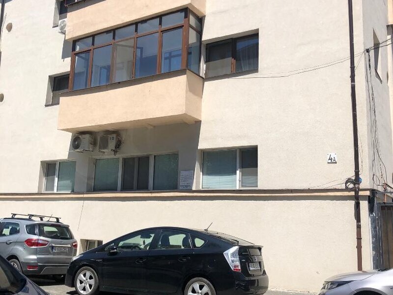 Splaiul Unirii, Marasesti, Radu Voda, Spitalul Bucur, negociabil